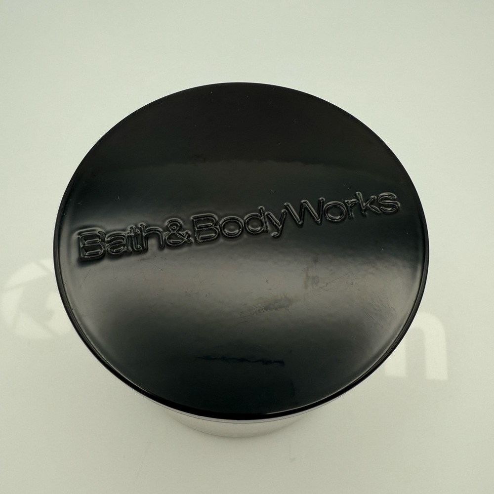 Bath & Body Works Aromatherapy Stress Relief Eucalyptus Spearmint Candle - NEW - Picture 3 of 4